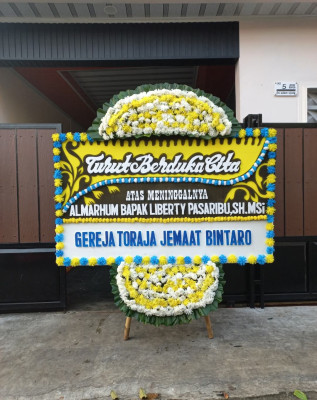 Papan Bunga Duka di 13 Ilir