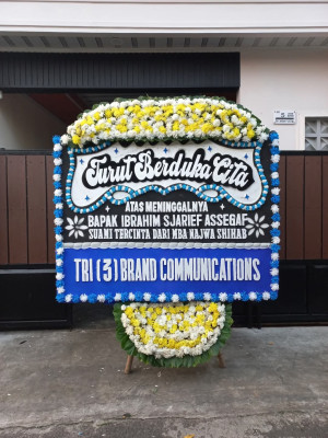 Papan Bunga Duka di 13 Ilir